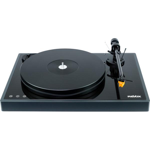 Виниловый проигрыватель Revox
